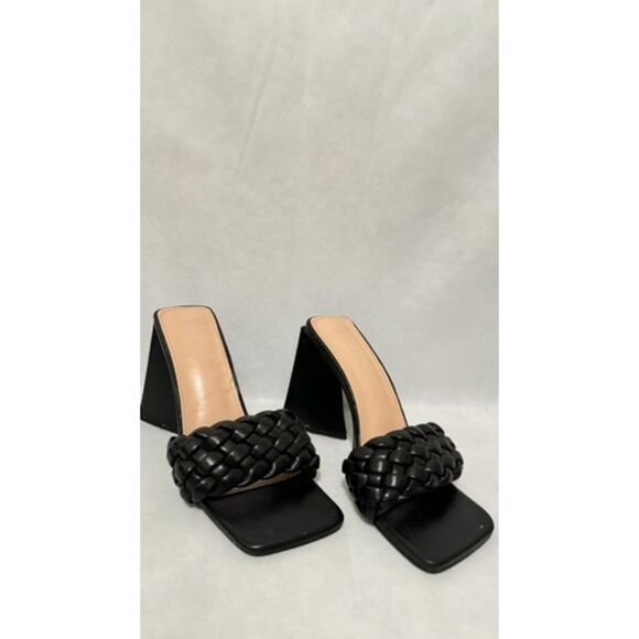 Bella Maine Black Slide Heels Sz 8 - Picture 3 of 4